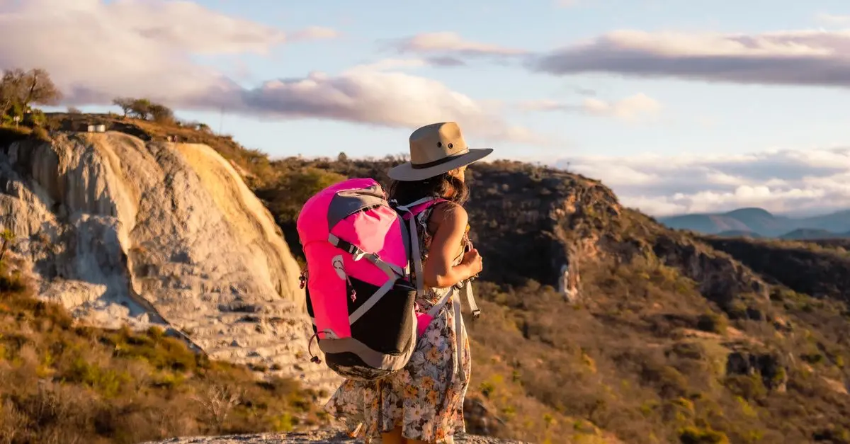 Guía Completa para Viajar Solo y Seguro