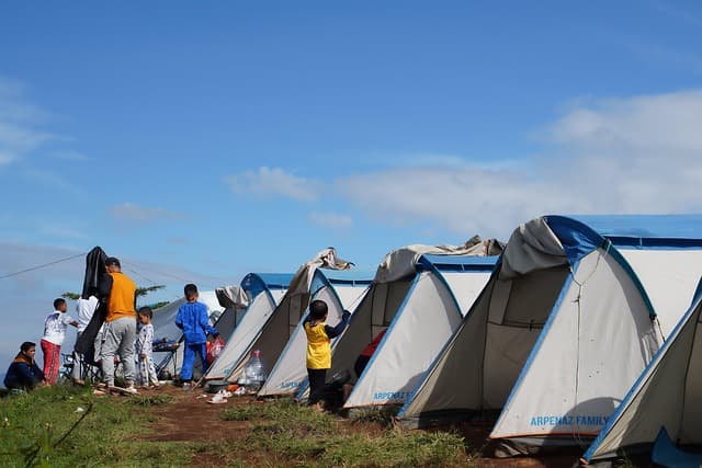 10 Consejos para Escoger el Mejor Equipo de Camping