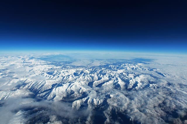 Cómo Ahorrar en Tus Viajes de Aventura: 10 Consejos Prácticos